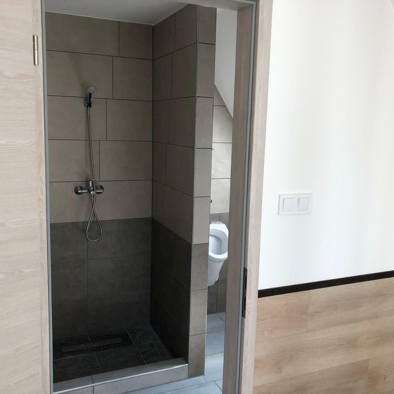 Juno Apartman Vendeghaz Miskolc Bagian luar foto