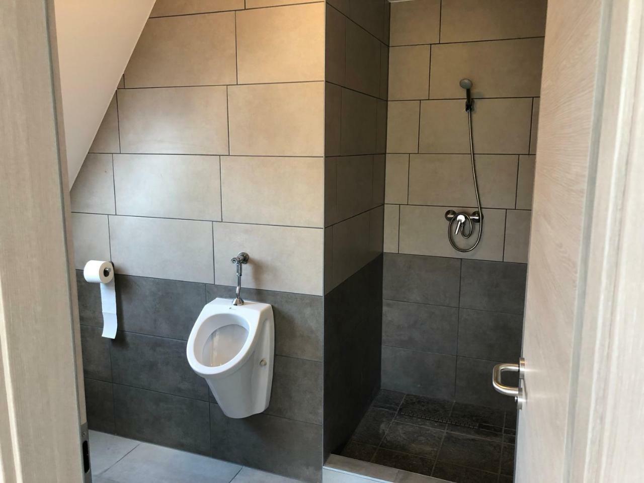 Juno Apartman Vendeghaz Miskolc Bagian luar foto
